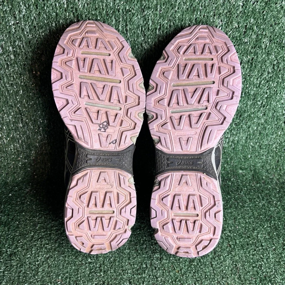 Asics item you